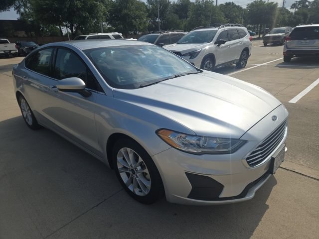 Used 2019 Ford Fusion SE FWD image 1