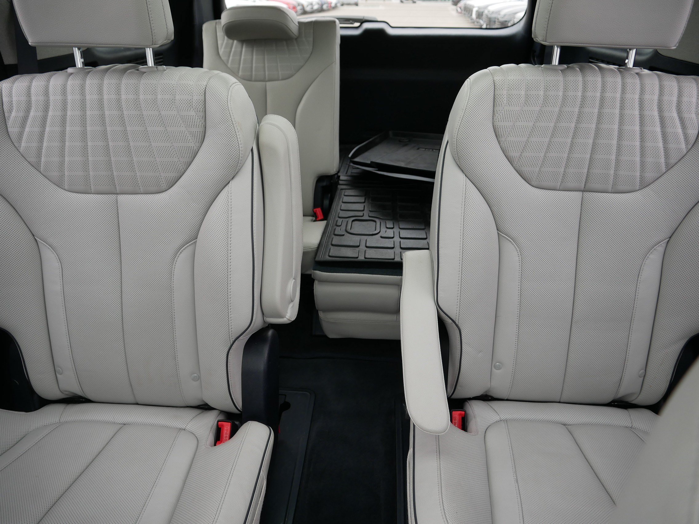 Certified 2023 Hyundai Palisade Limited AWD/4WD image 13