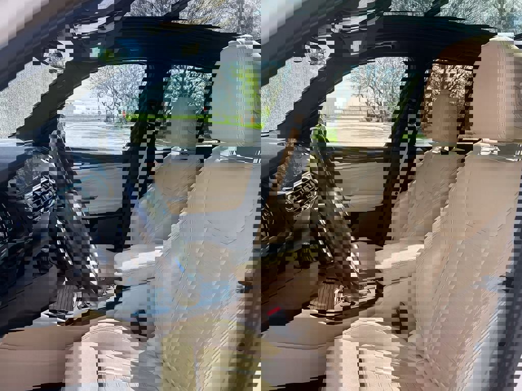 Used 2019 BMW X3 xDrive30i w/ Driving Assistance Package AWD/4WD image 11