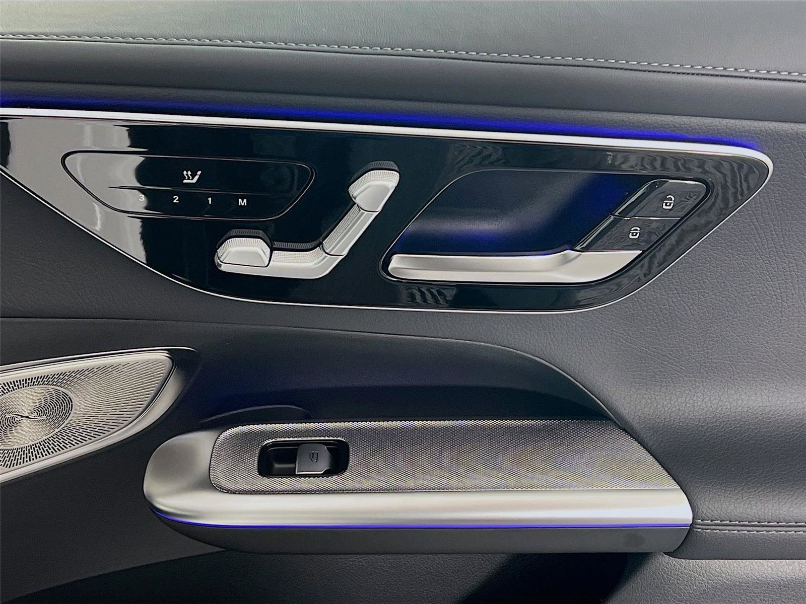 New 2026 Mercedes-Benz GLC 43 AMG 4MATIC Coupe image 32