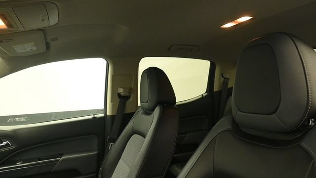 Used 2022 Chevrolet Colorado Z71 AWD/4WD image 23