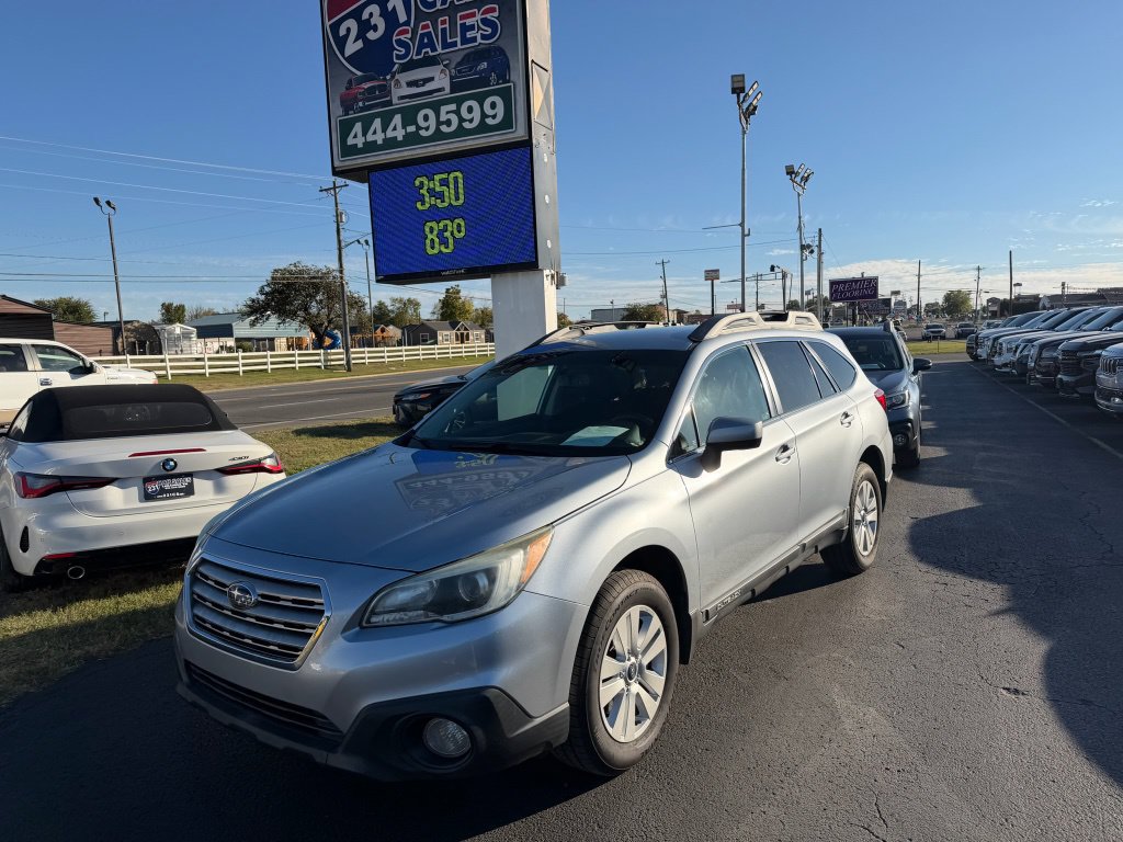 Used 2015 Subaru Outback 2.5i Premium AWD/4WD image 7
