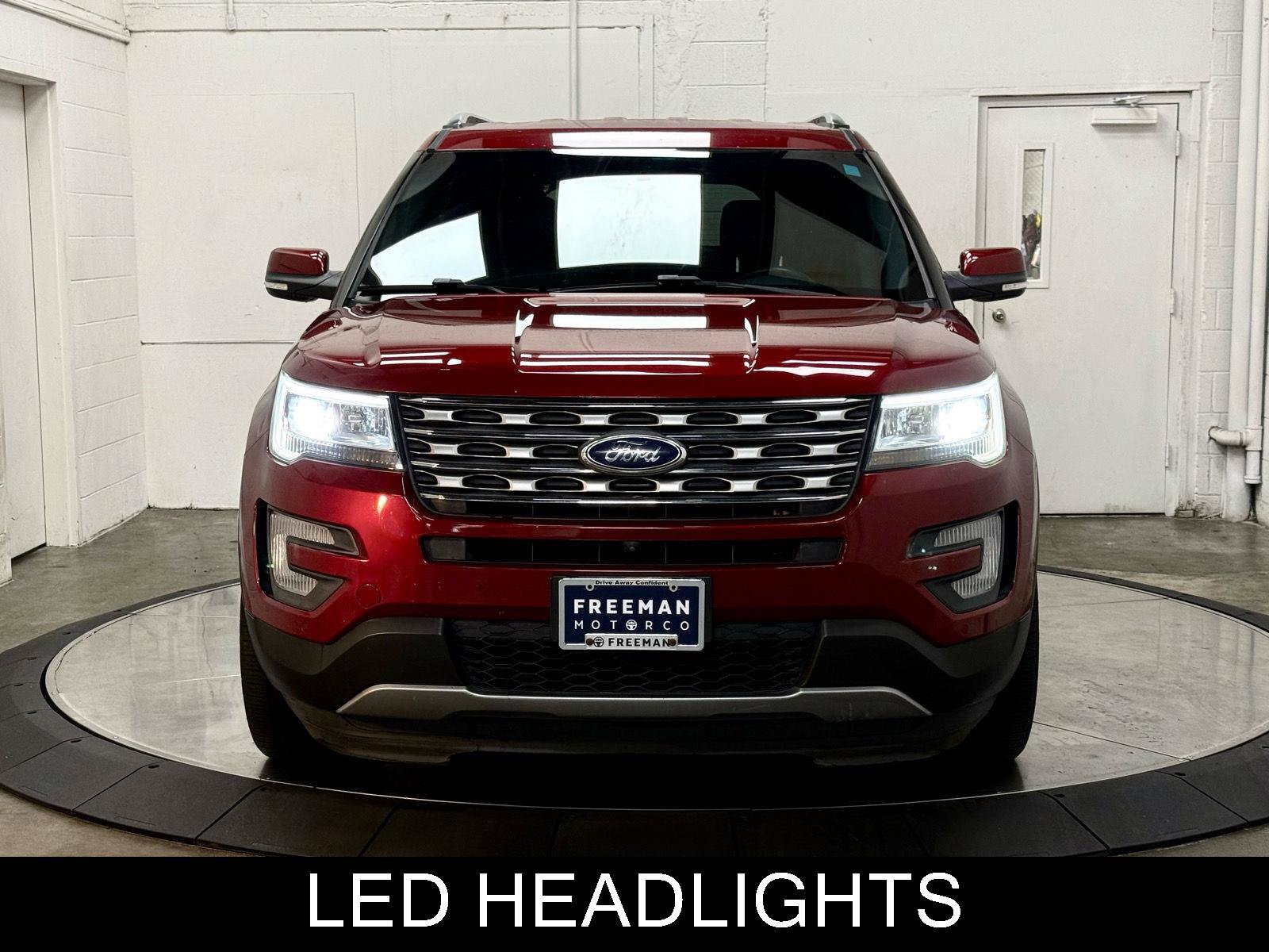 Used 2016 Ford Explorer Limited AWD/4WD image 3