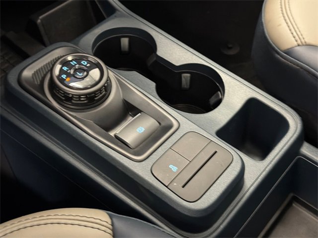 Used 2025 Ford Maverick Lariat image 30