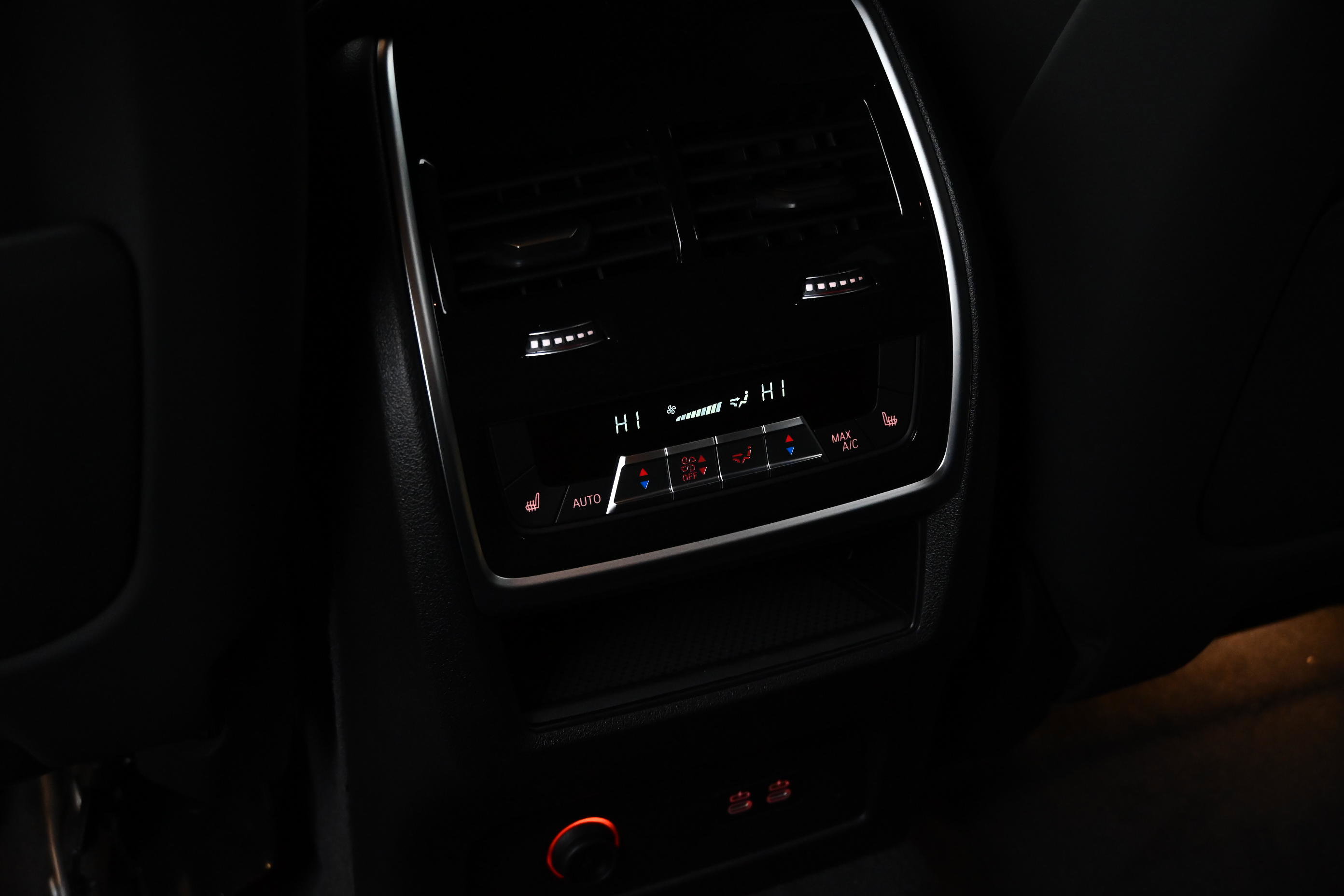 New 2026 BMW XM Label Red image 30