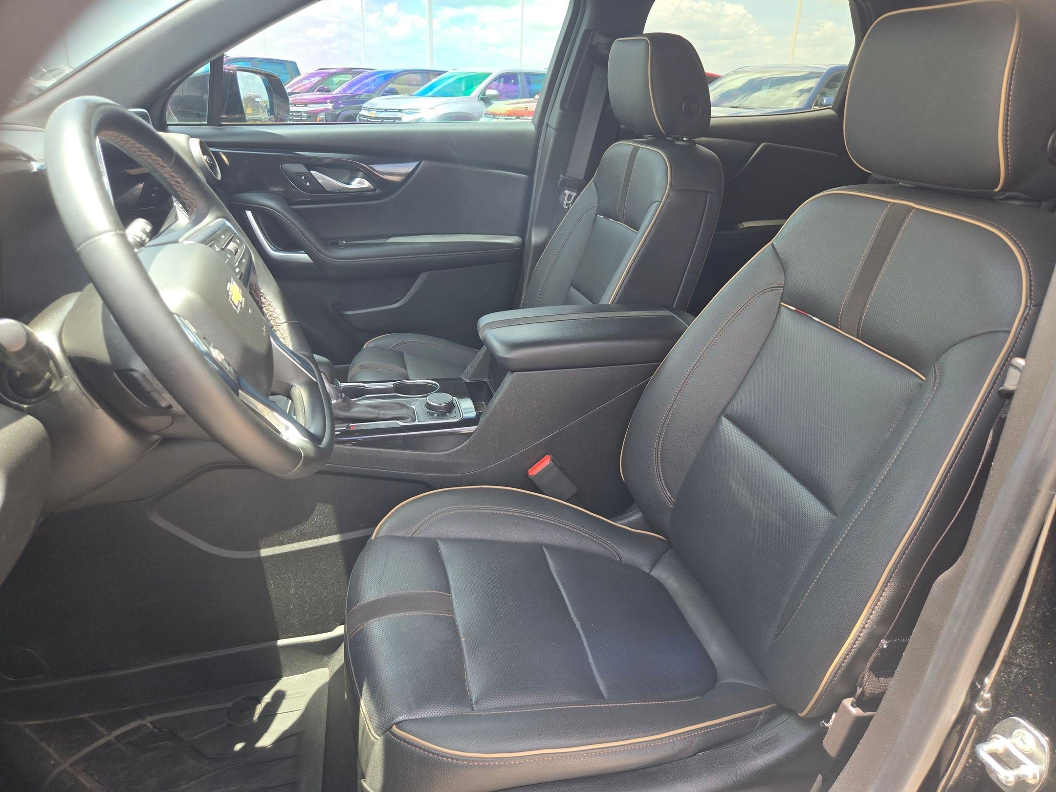 Used 2023 Chevrolet Blazer Premier FWD image 10