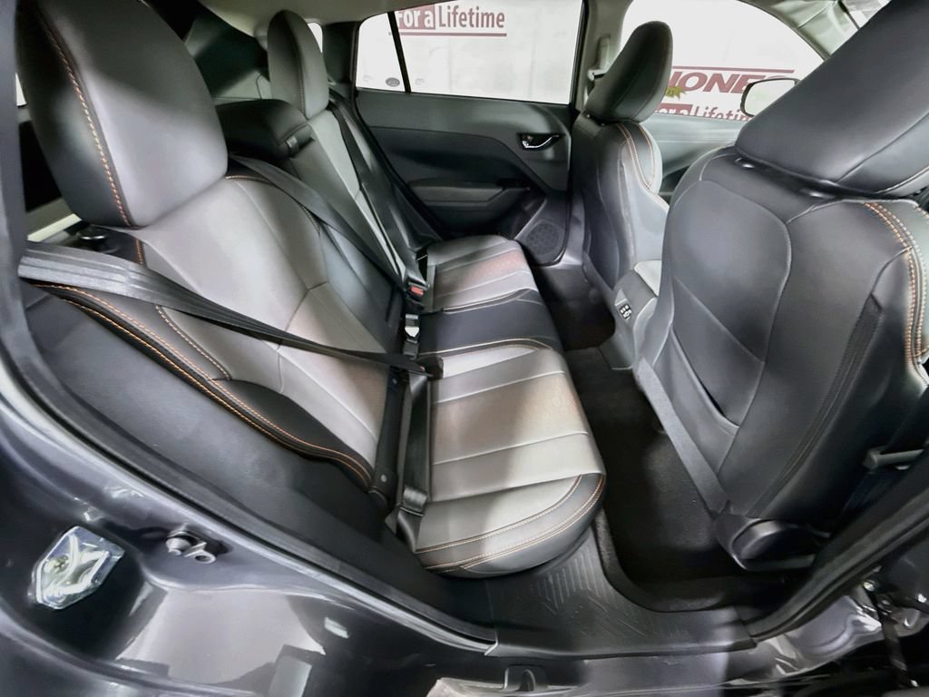 Used 2025 Subaru Crosstrek 2.5i Limited w/ Crosstrek Mirror Package AWD/4WD image 32