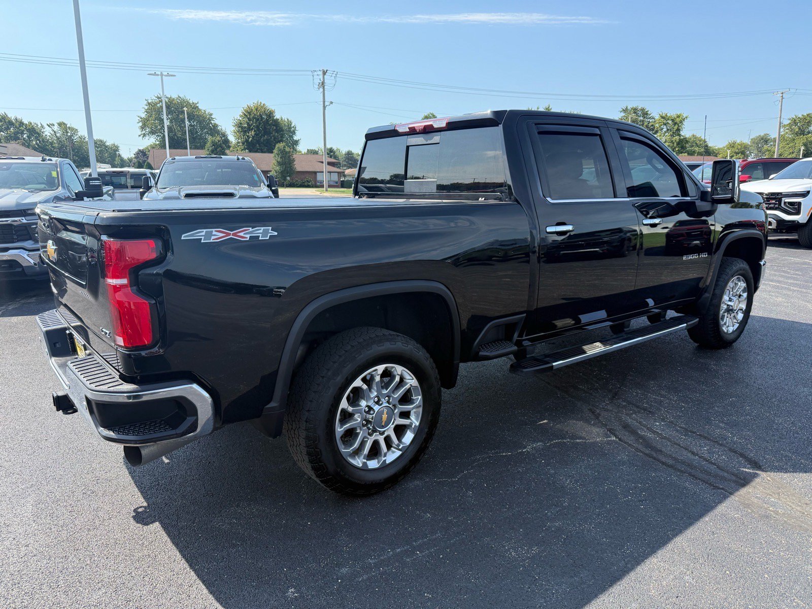 Used 2025 Chevrolet Silverado 2500 LTZ w/ LTZ Premium Package AWD/4WD image 5