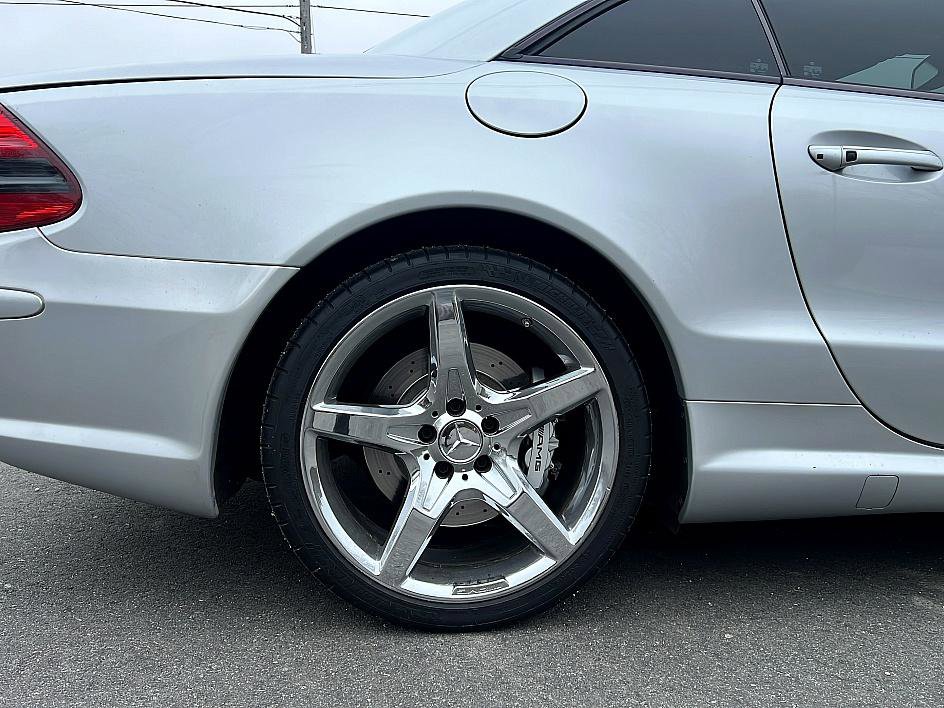 Used 2007 Mercedes-Benz SL 55 AMG 5.5L AMG image 13
