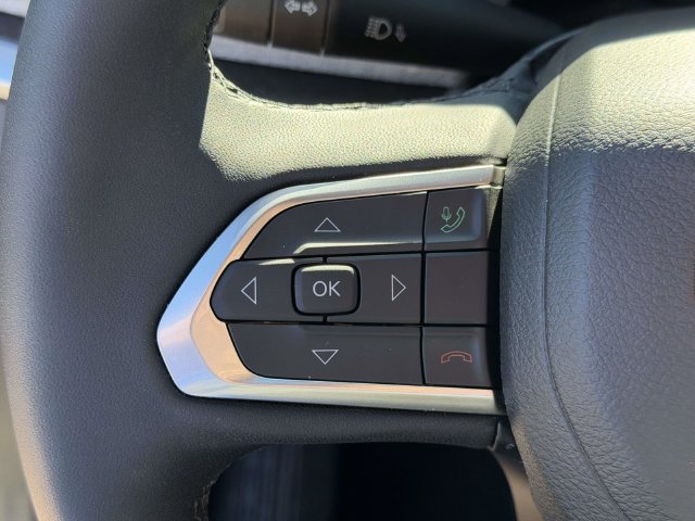 Certified 2023 Jeep Compass Latitude AWD/4WD image 30