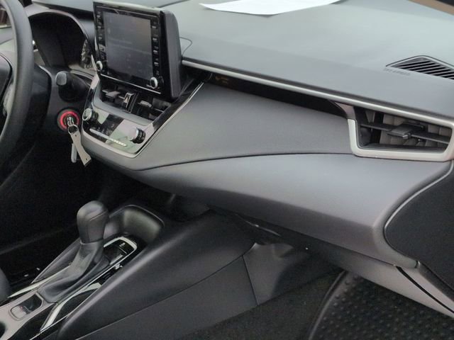 Used 2022 Toyota Corolla LE image 50