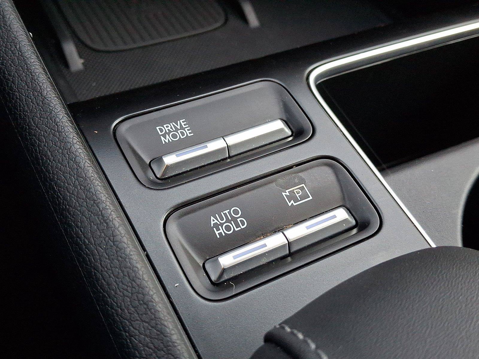 Used 2025 Hyundai Sonata SEL FWD image 23