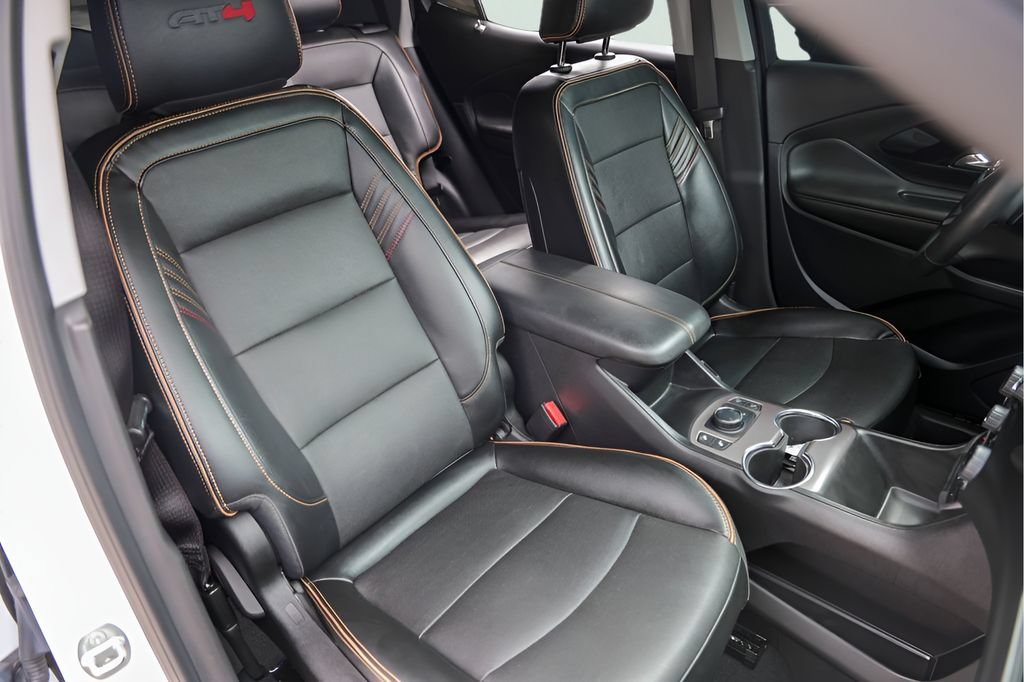 Used 2023 GMC Terrain AT4 AWD/4WD image 34