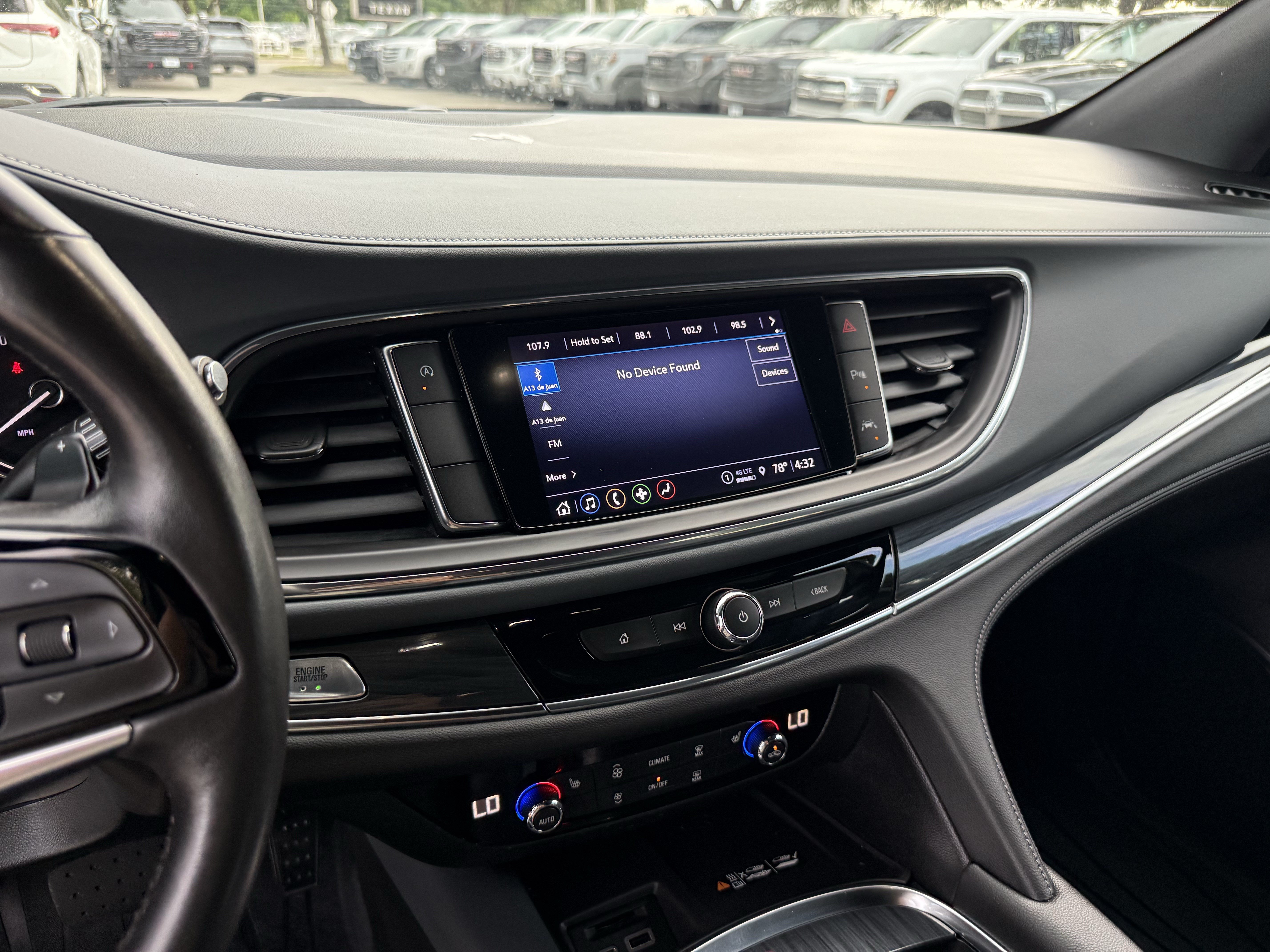 Used 2024 Buick Enclave Essence w/ Experience Buick Package FWD image 19