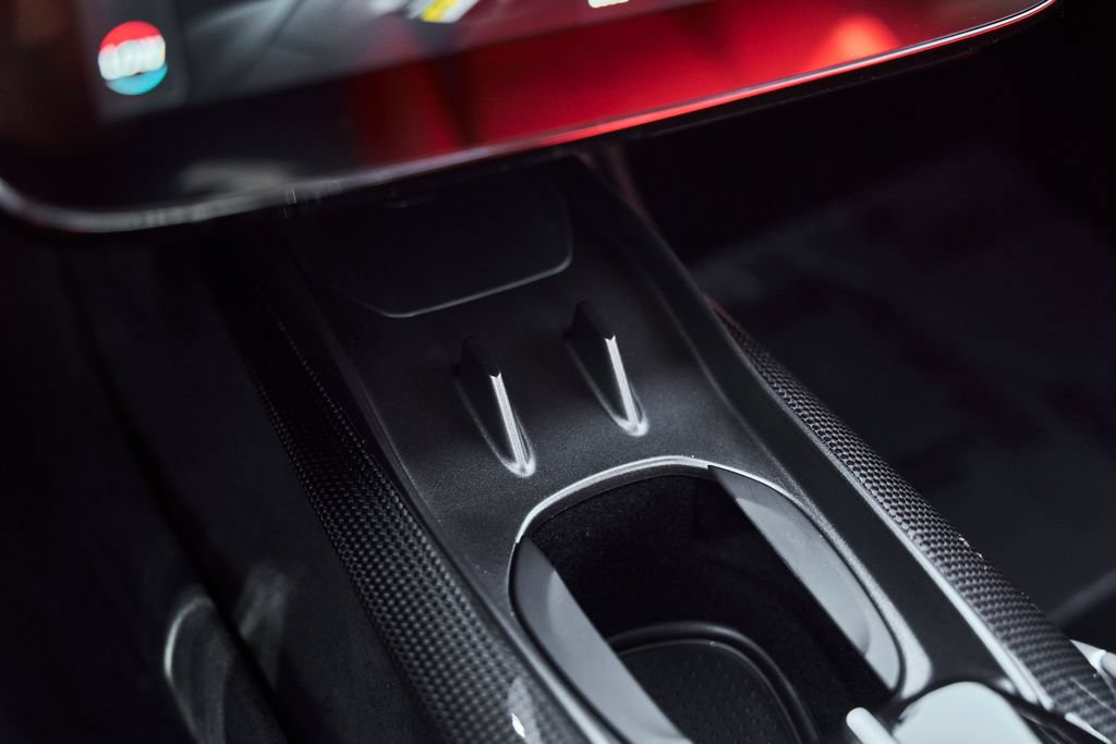 Used 2025 Ferrari 12Cilindri RWD image 60