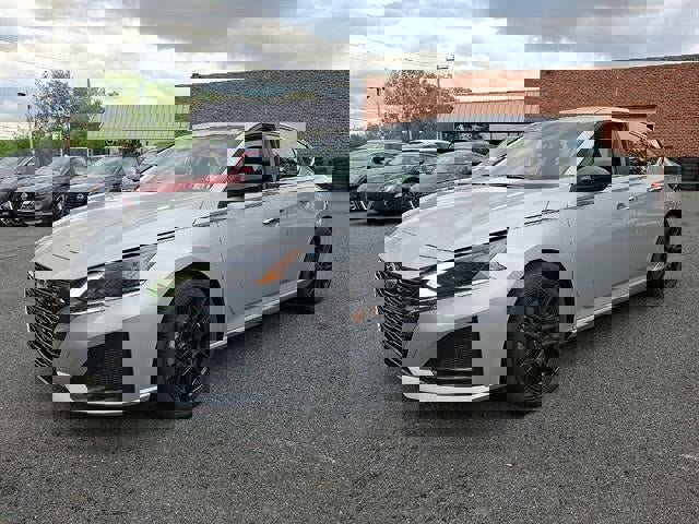 Certified 2024 Nissan Altima 2.5 SV image 3