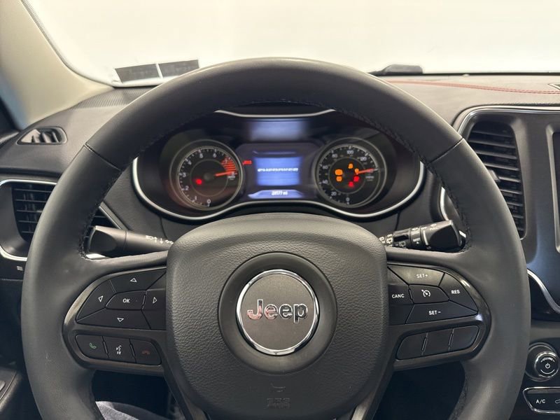 Used 2022 Jeep Cherokee Trailhawk w/ Sun, Sound & Nav Group AWD/4WD image 24