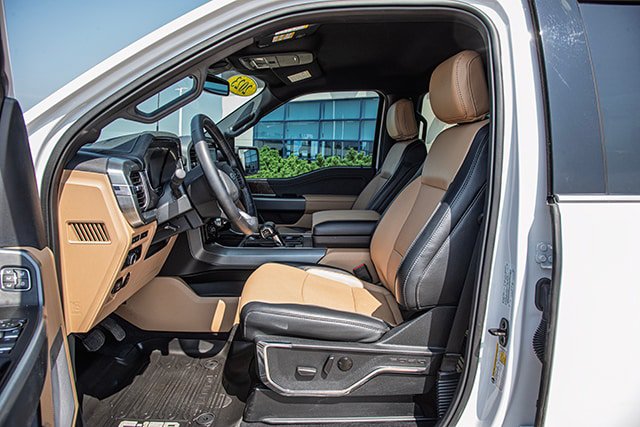 Used 2023 Ford F150 Lariat w/ FX4 Off-Road Package AWD/4WD image 15
