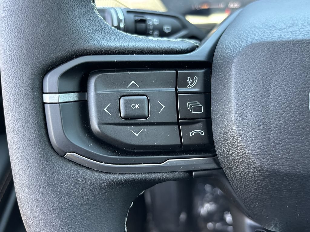 New 2026 Jeep Cherokee Overland w/ Advanced Pro Tech Group AWD/4WD image 20