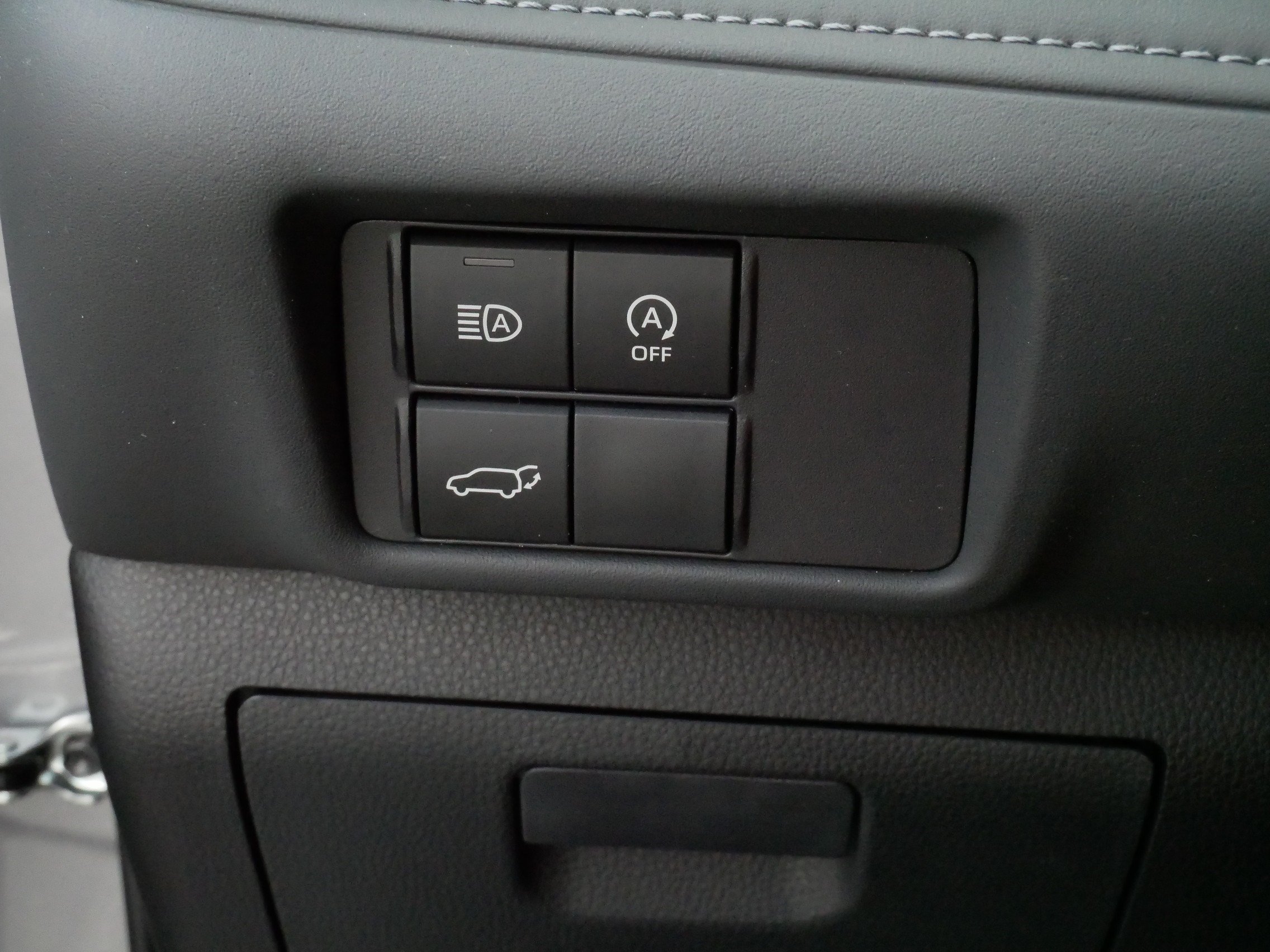 Certified 2026 Toyota Highlander XLE AWD/4WD image 29
