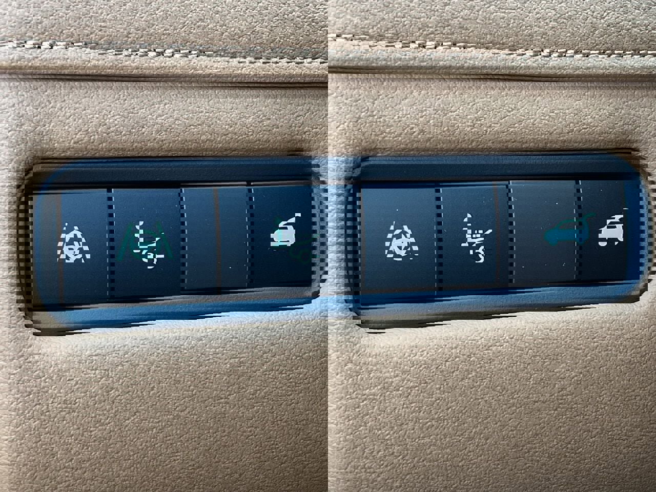 New 2026 Nissan Armada Platinum Reserve image 36