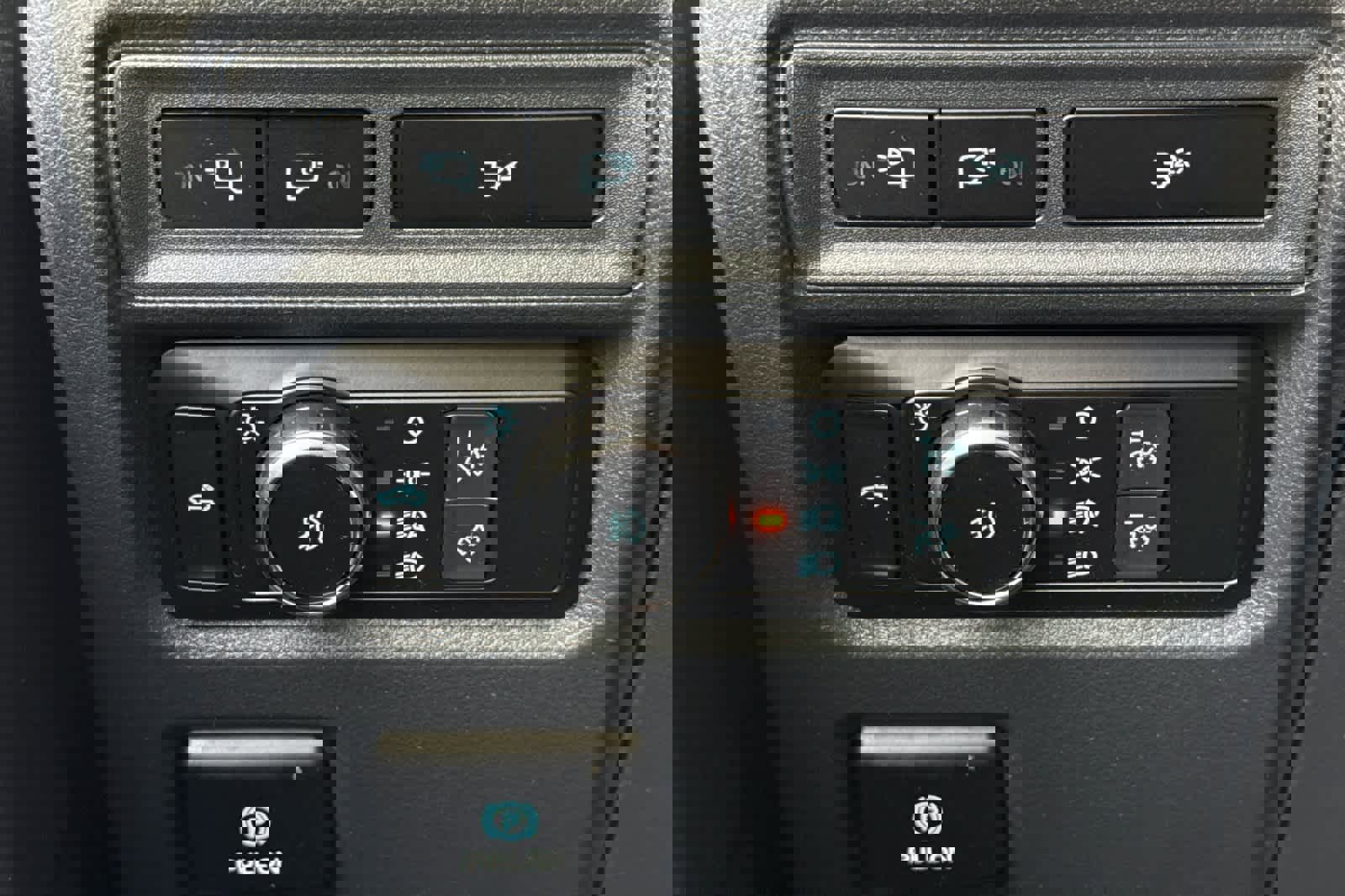 Used 2023 Ford F150 XLT w/ Equipment Group 302A High image 31