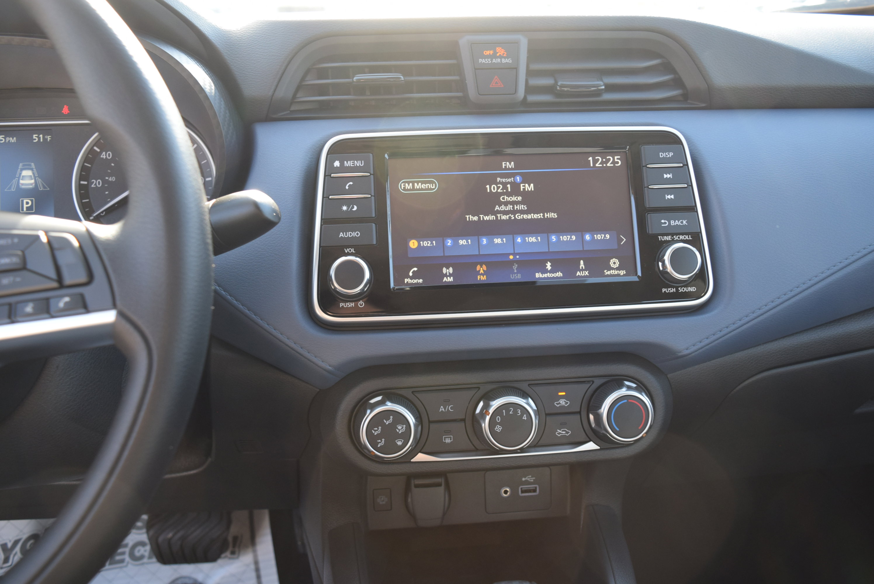 New 2025 Nissan Versa SV w/ Trunk Package image 15