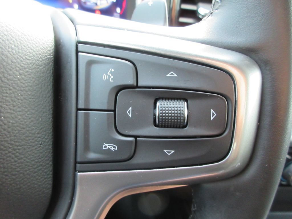 Certified 2023 Chevrolet Silverado 1500 LT w/ Leather Package AWD/4WD image 28