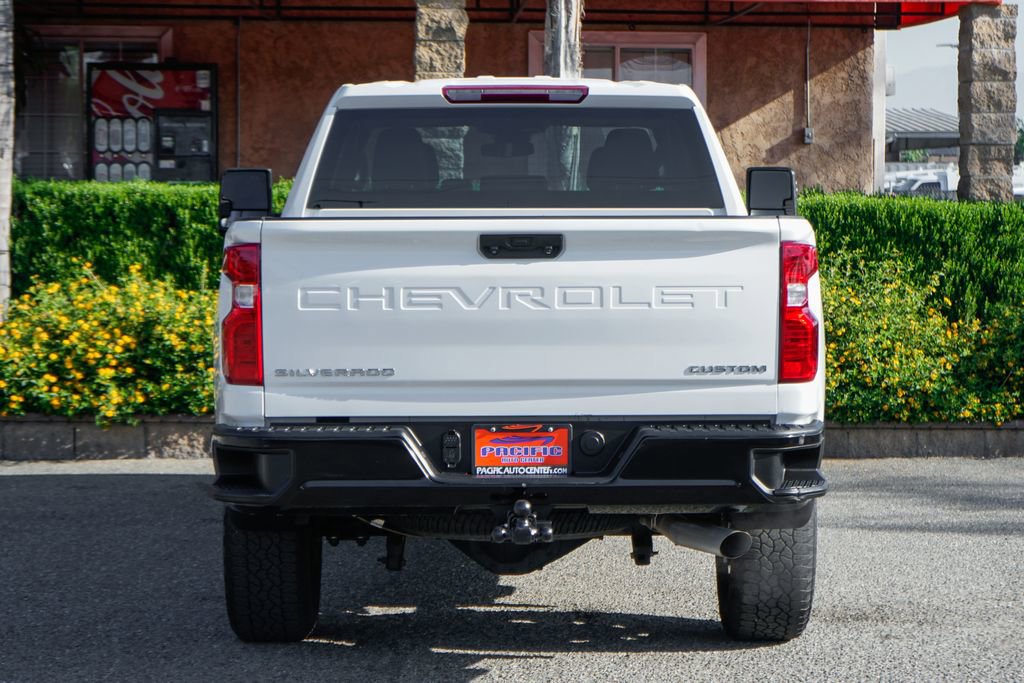 Used 2024 Chevrolet Silverado 2500 Custom w/ Custom Convenience Package image 7