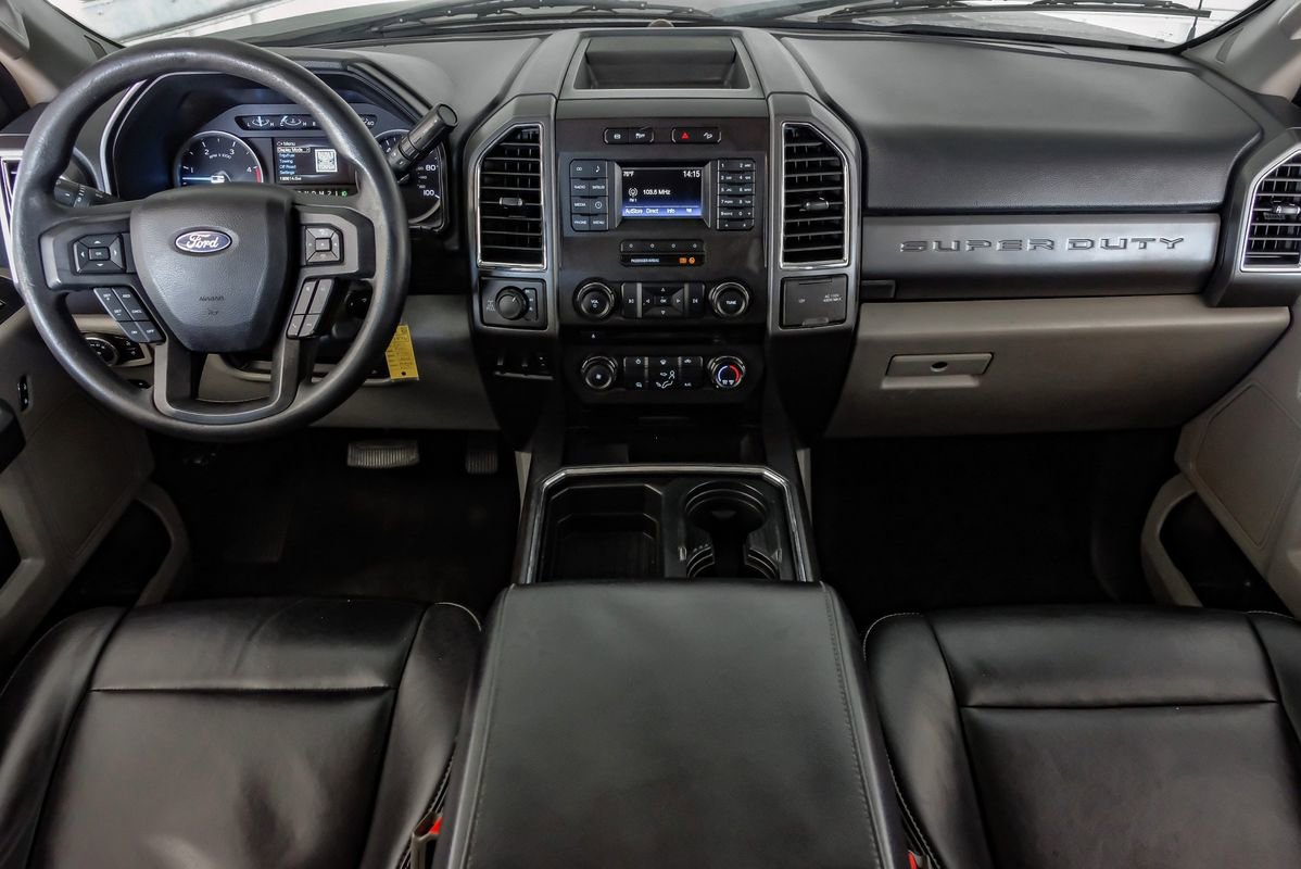 Used 2017 Ford F250 XLT w/ XLT Value Package image 13