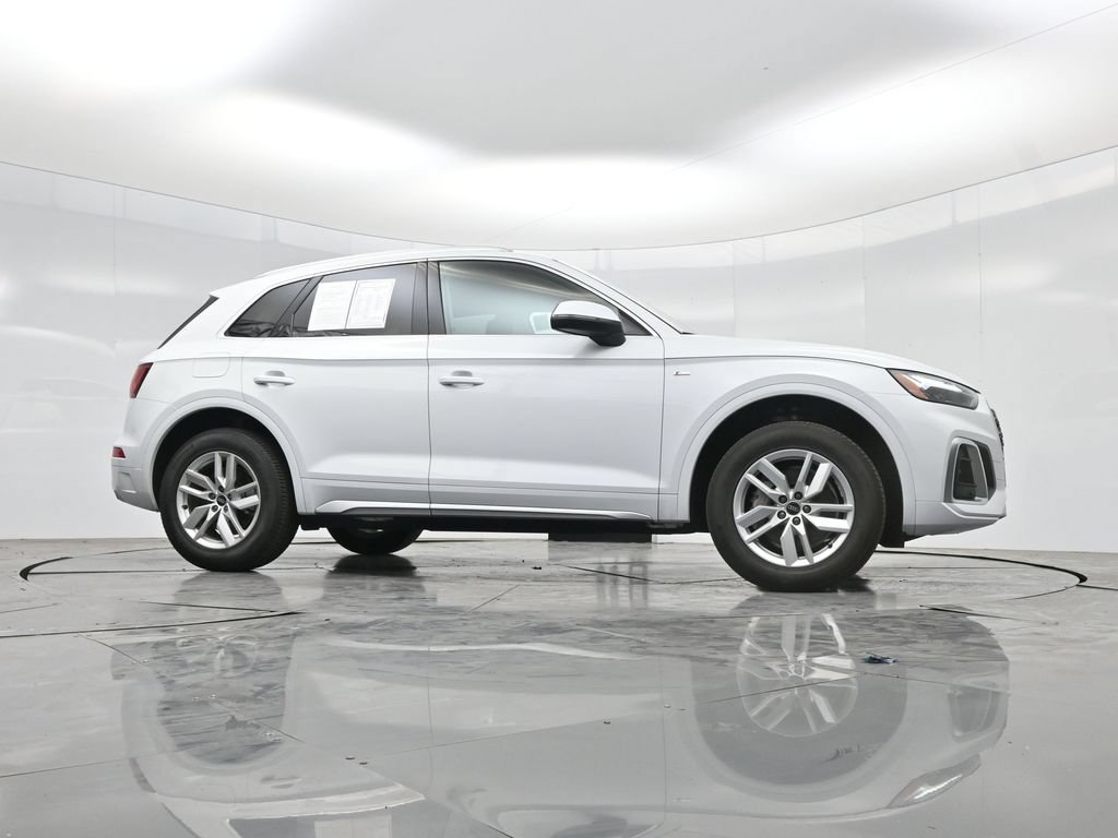 Used 2023 Audi Q5 2.0T Premium w/ Convenience Package AWD/4WD image 54