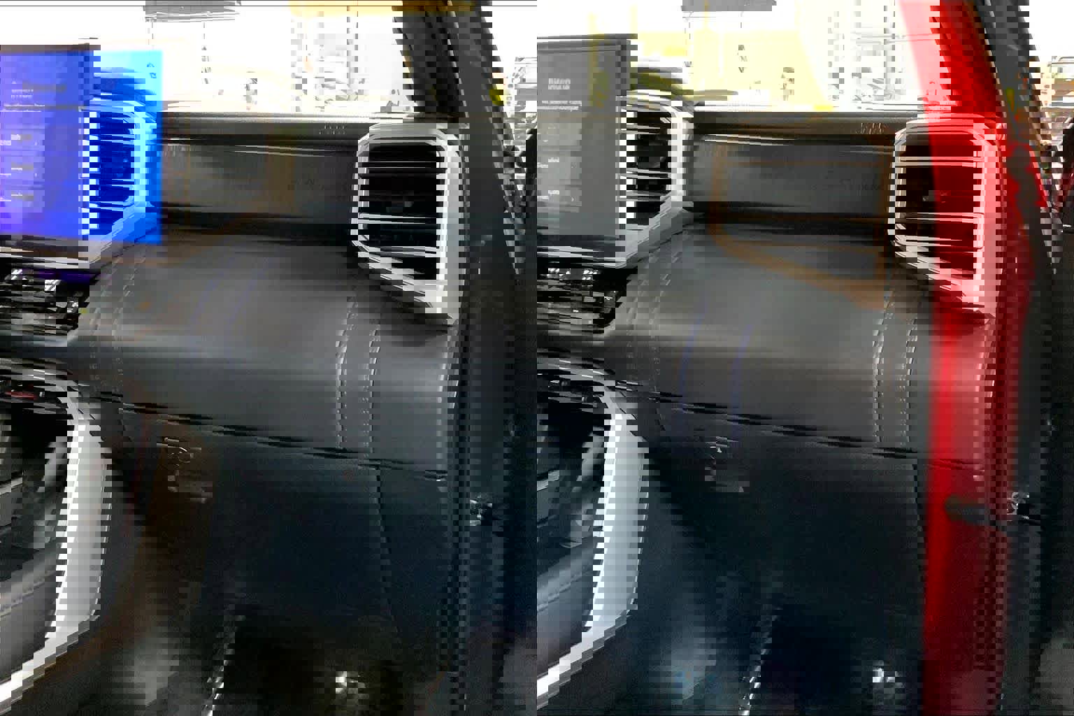 Used 2025 Toyota Tundra Platinum image 19