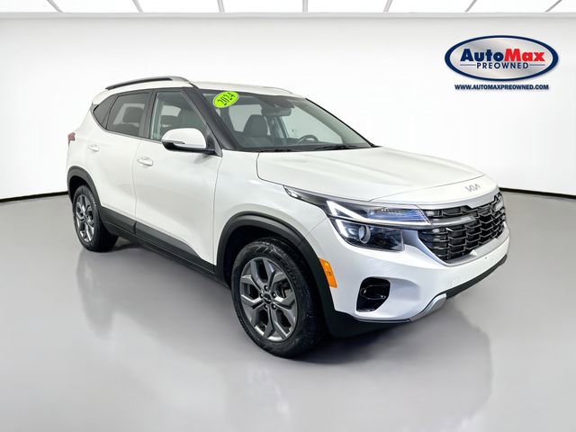 Used 2024 Kia Seltos S AWD/4WD image 1