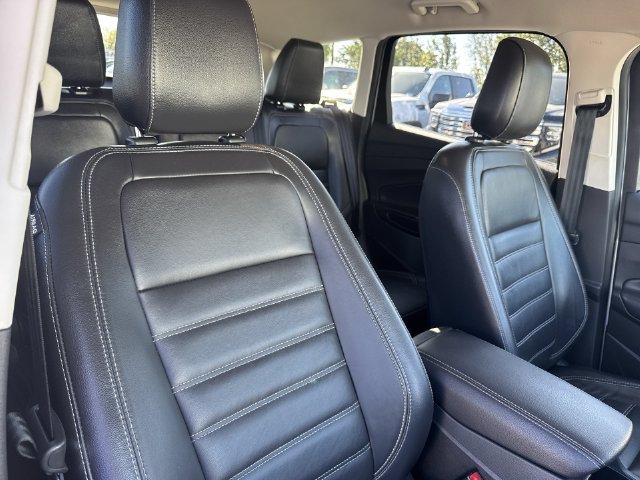 Used 2018 Ford Escape Titanium FWD image 27