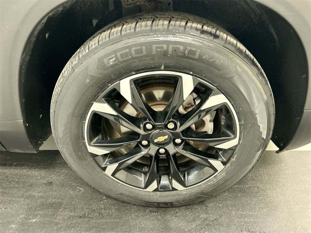 Used 2021 Chevrolet TrailBlazer LT w/ Convenience Package image 8