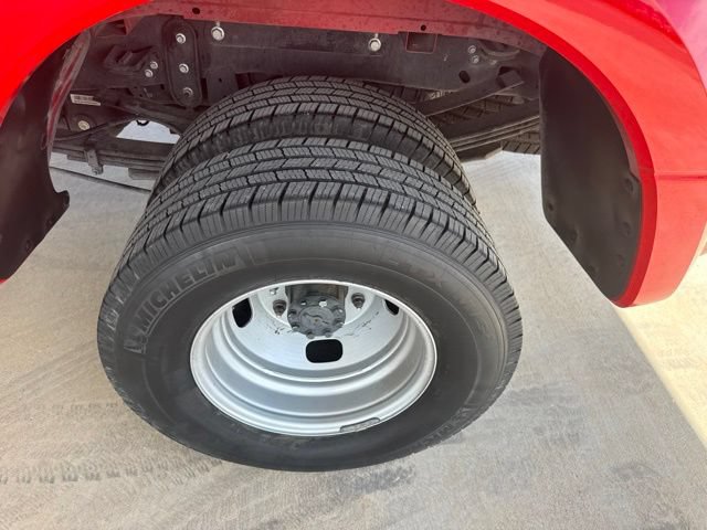 Used 2021 Ford F350 XLT w/ XLT Value Package AWD/4WD image 5