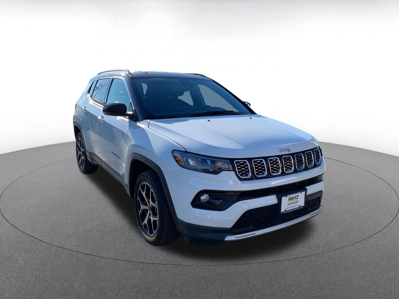 Used 2025 Jeep Compass Limited image 1
