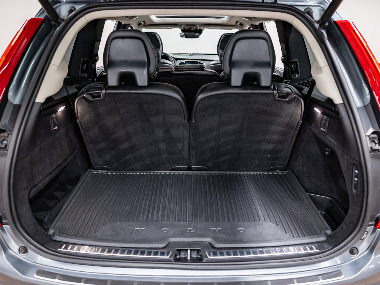 Used 2019 Volvo XC90 T6 Inscription w/ Advanced Package image 11