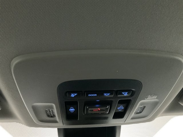 Used 2021 Toyota Camry XLE w/ Navigation Package AWD/4WD image 33