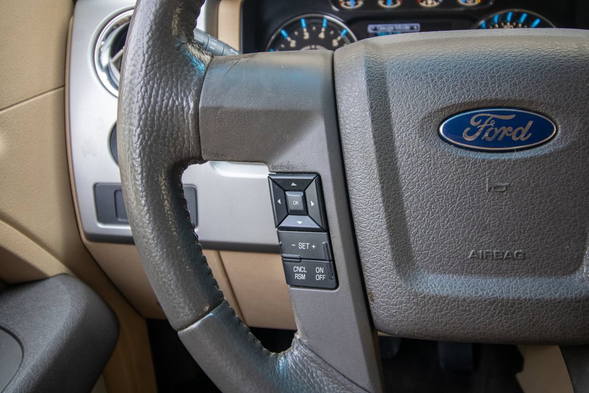 Used 2014 Ford F150 Lariat w/ Equipment Group 502A Luxury AWD/4WD image 34
