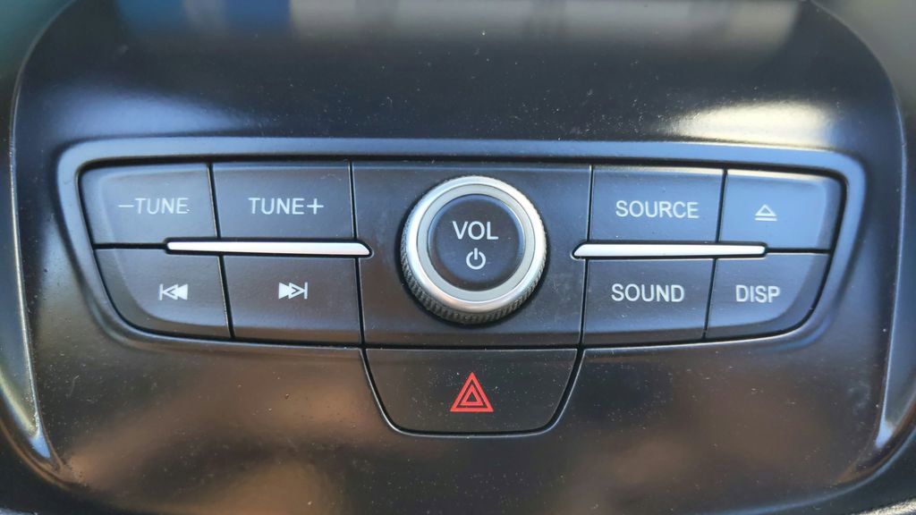 Used 2018 Ford Escape SE w/ SE Sport Appearance Package image 27