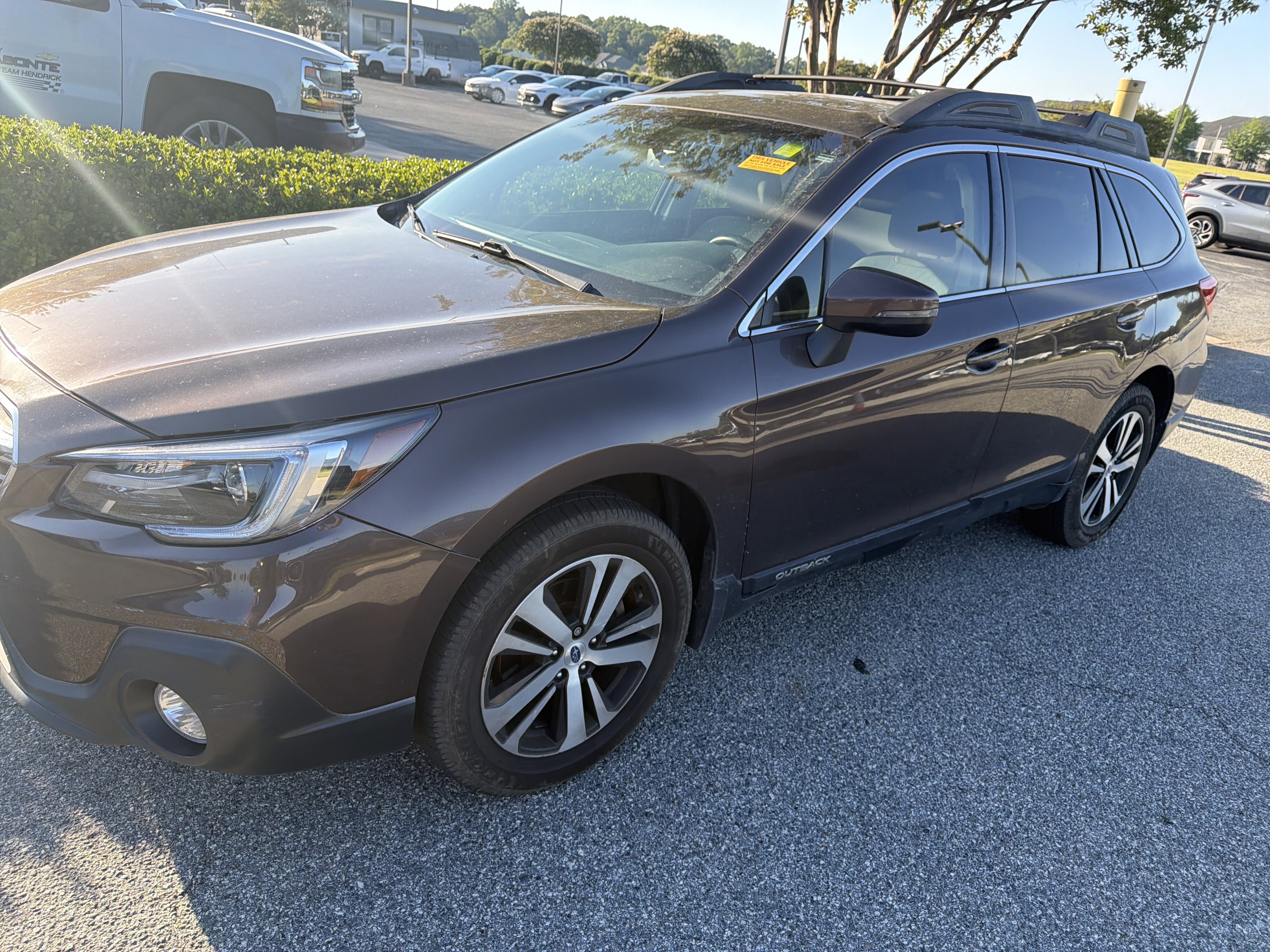 Used 2019 Subaru Outback 2.5i Limited w/ Popular Package #2 AWD/4WD image 5