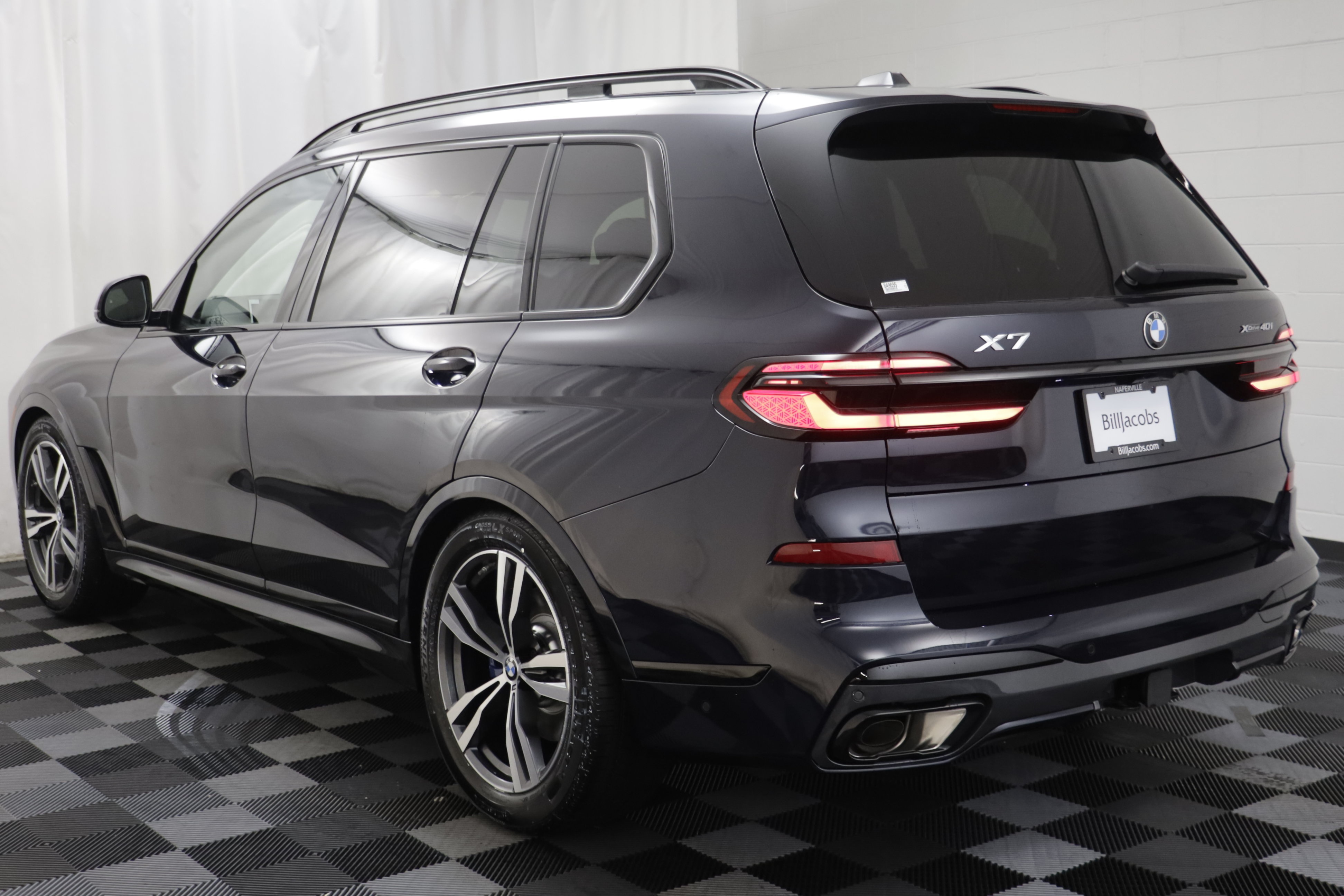 New 2027 BMW X7 xDrive40i w/ Executive Package AWD/4WD image 17