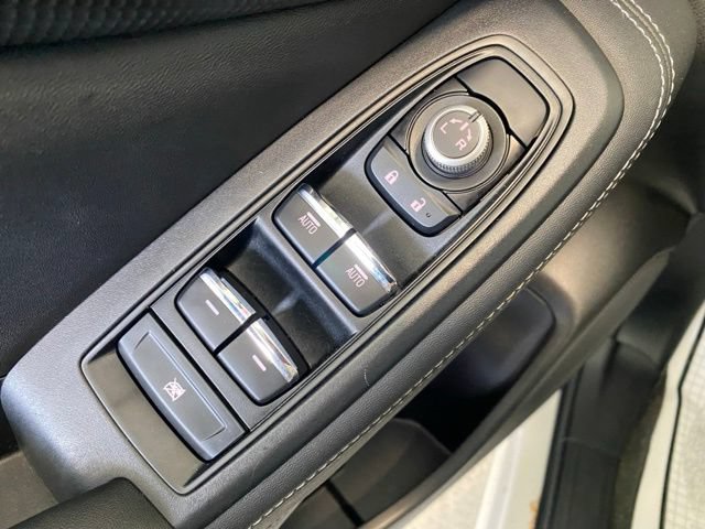 Used 2020 Subaru Forester Limited AWD/4WD image 11