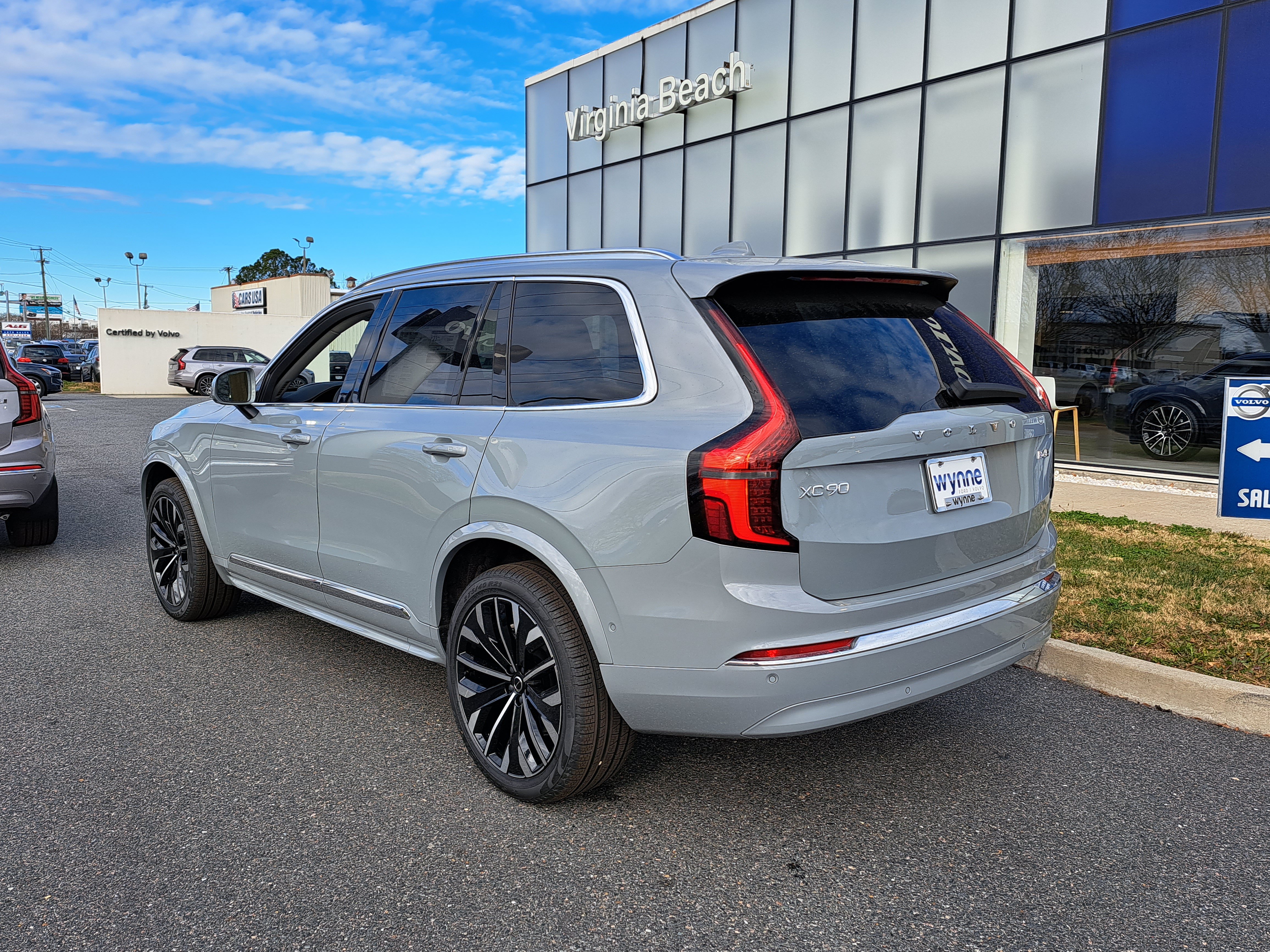New 2026 Volvo XC90 B6 Ultra w/ Protection Package AWD/4WD image 4
