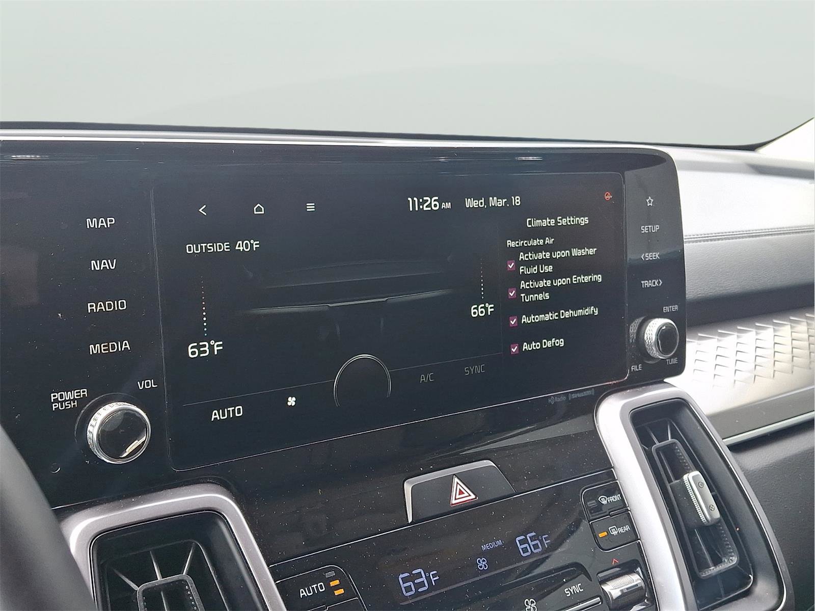 Used 2023 Kia Sorento EX image 25