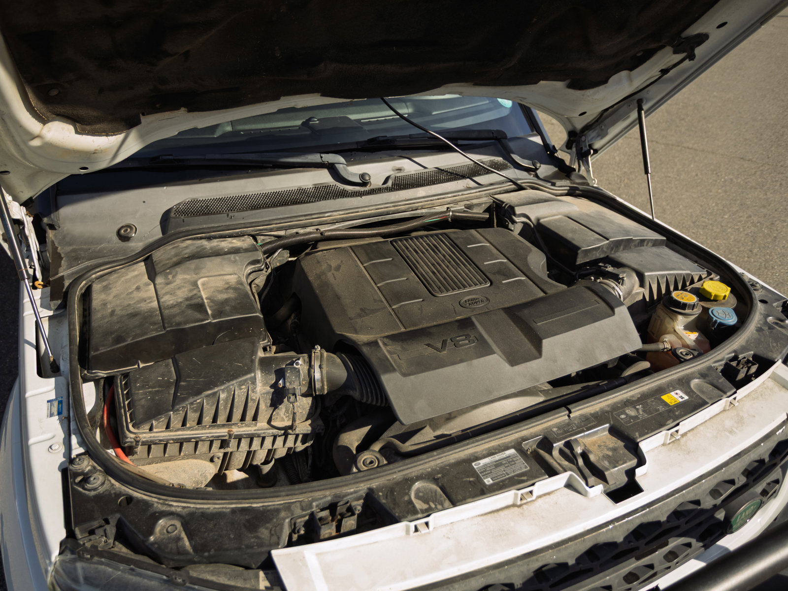 Used 2012 Land Rover LR4 HSE LUX image 30