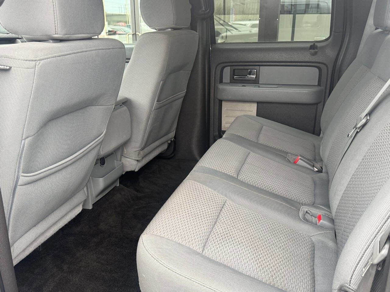 Used 2013 Ford F150 XLT w/ XLT Chrome Pkg image 12