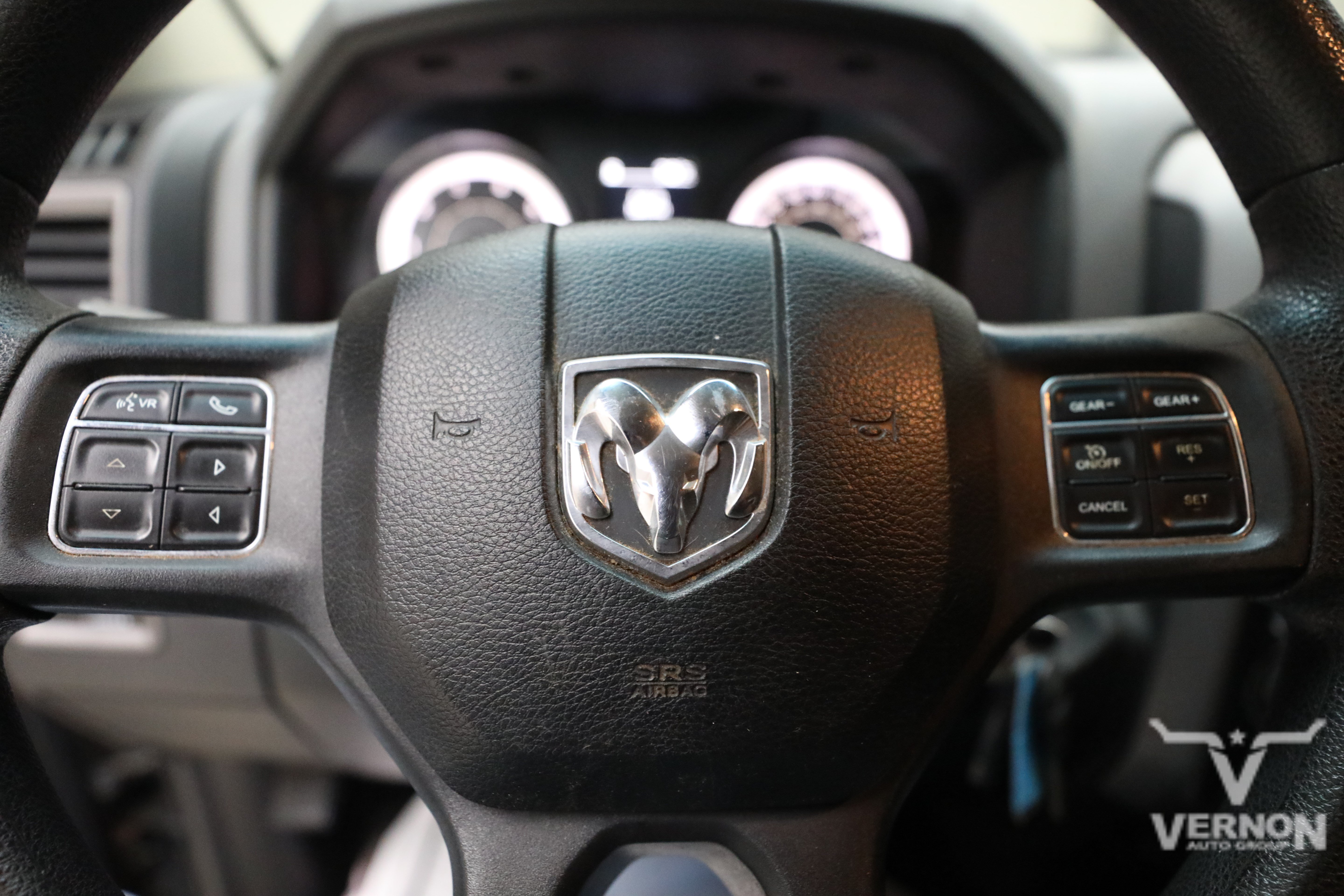 Used 2016 RAM 1500 ST AWD/4WD image 21