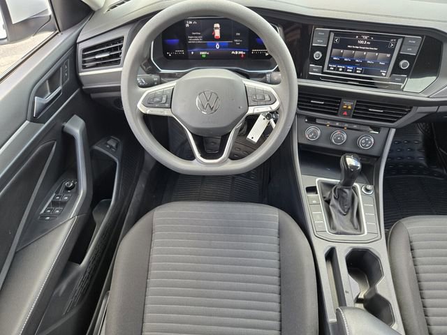 Used 2022 Volkswagen Jetta S FWD image 11